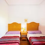 Apartment With Pool In Urb Medina Del Sol